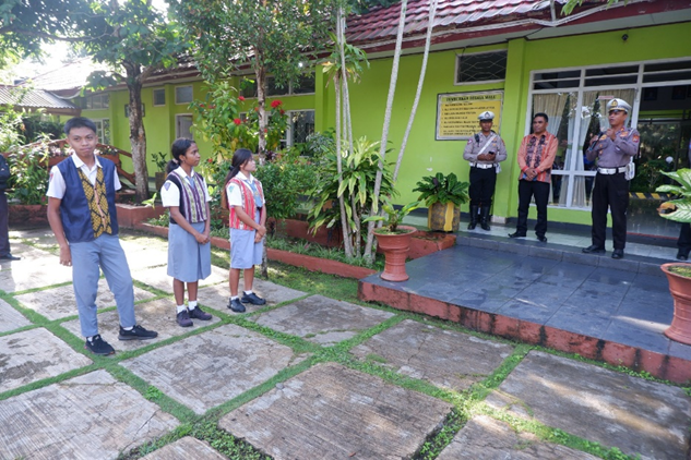 KELAS INSPIRASI BERSAMA KASAT LANTAS POLRES TTS